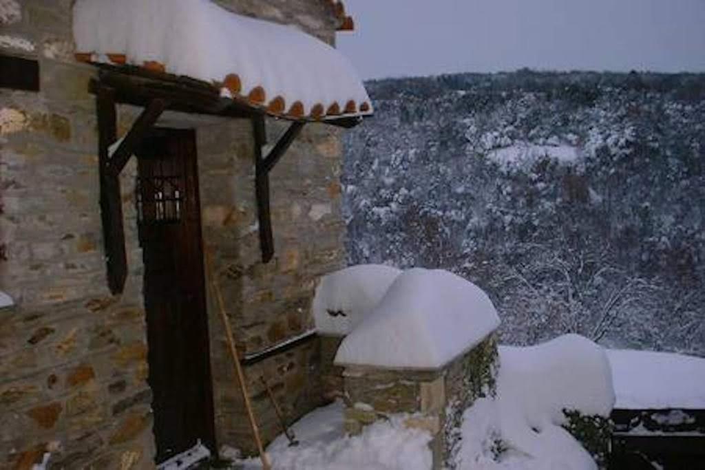 Traditional Greek Cottage Palaiokastron  Εξωτερικό φωτογραφία